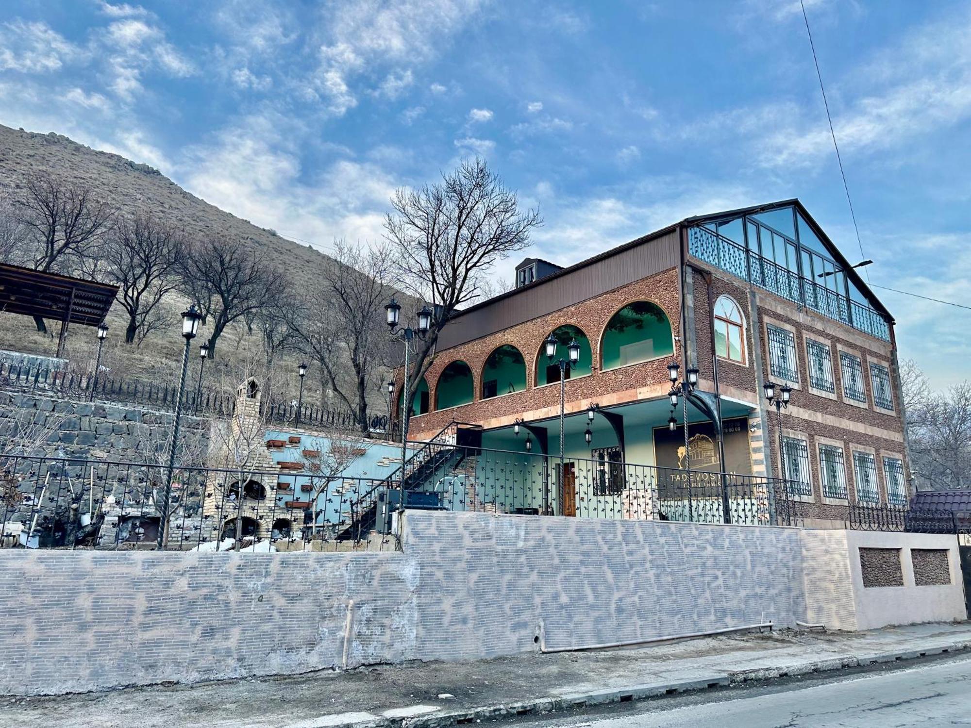 Tadevosyan Guest House Bjni Exteriér fotografie